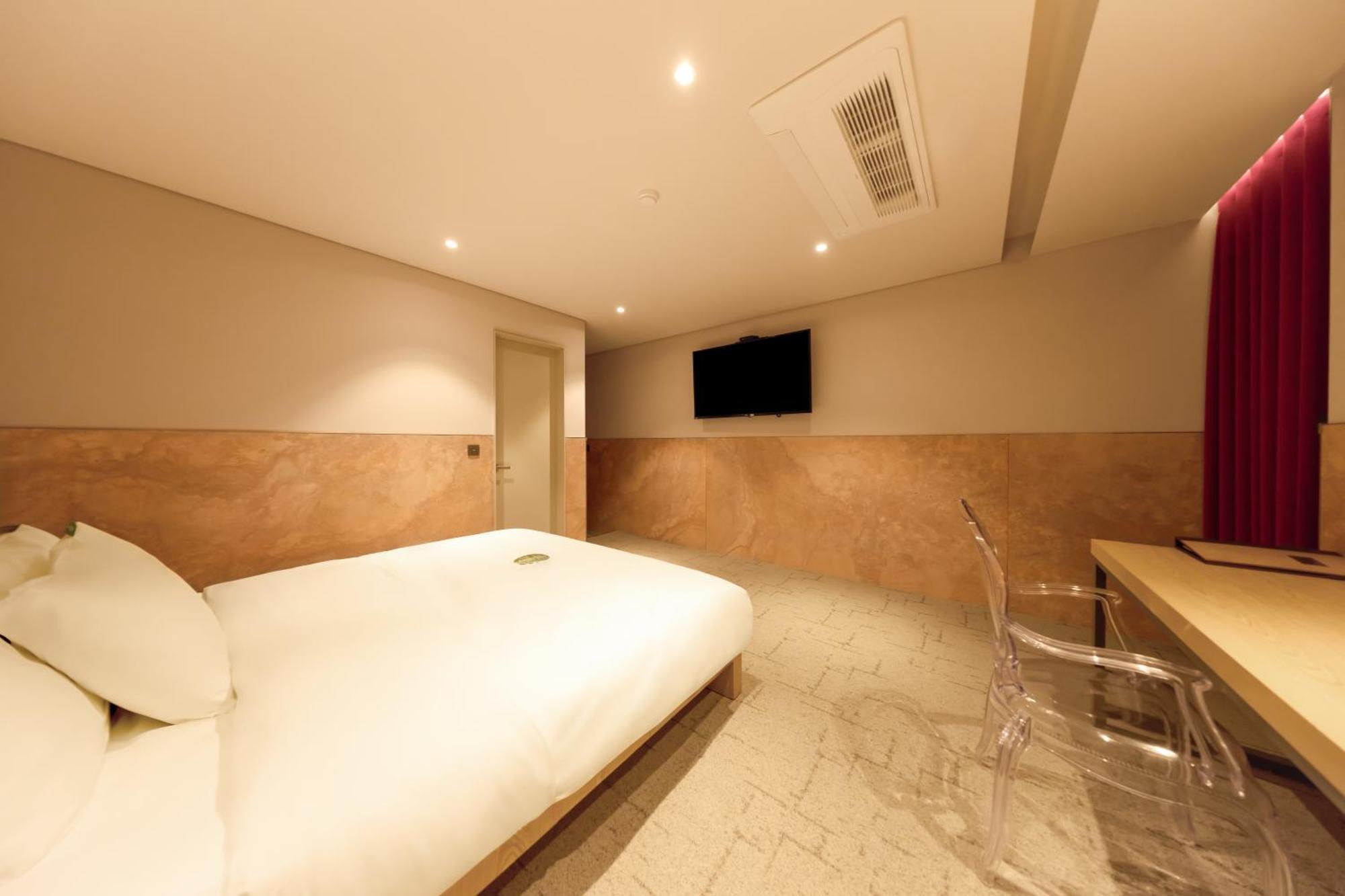 Hotel Capace Gangnam 3*